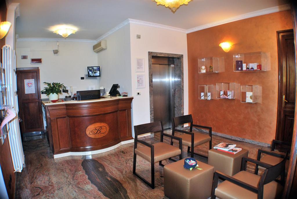 Belvedere Hotel 3*